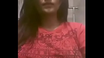 Preview 4 of Guyanese Girl6 - Hot and sexy teen girls making her mms