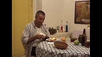 Preview 1 of English Com - Sessuologa - terza scena con Astra