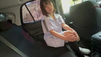 Preview 1 of Www Momsonxnxxx - 車の中や野外で彼女とセックスしたら彼女の喘ぎ声がとまらくて周り見ながらヒヤヒヤしながらセックスしました。