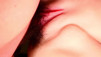 Preview 2 of Kuwari Ladki Ki Chut Photo - Feel the moisture of a beautiful woman&#039_s vagina