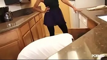 Preview 2 of Indyan Sex Girl - Super sexy Indian Babe Gets A Big Black Cock 1
