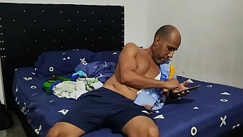 Preview 1 of Pron Porncx - Viejo asqueroso aprovecha la inocencia de su hijatra para terminar follandola bien rico a cambio de no decir que tiene novio