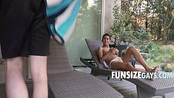 Preview 1 of Desir Porno - DILF Doctor&#039_s Poolside Escapde With Twink Patient