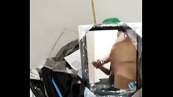 Preview 2 of Suckinh Nipples - Calenton