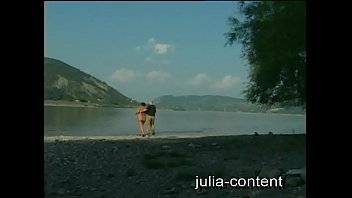 Preview 1 of Ww Pakistani Sex - Milf -Fuck and pissing at lake