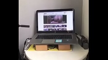 Preview 1 of Hindi Saxy Bf Video - Duas Gozadas em um V&iacute_deo (antes e depois de