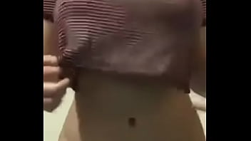 Preview 1 of Av4us Kore - Big booby dance