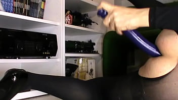Preview 3 of Drama Nite Klub Porno - Dildo anale colorato da 70 Cm G
