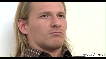 Preview 1 of White Tom - Homosexual porn games