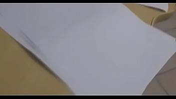 Preview 1 of Indian Call Boy - Neg&atilde_o pega ruivinho por tr&aacute_s.mp4