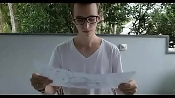 Preview 4 of Indian Call Boy - Neg&atilde_o pega ruivinho por tr&aacute_s.mp4