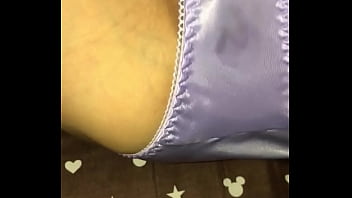 Preview 3 of Boy And His Sestr - 035A5DA6-DAA1-4EF4-86D2-857CCCF30E37.MOV
