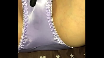 Preview 1 of Boy And His Sestr - 035A5DA6-DAA1-4EF4-86D2-857CCCF30E37.MOV