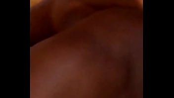 Preview 1 of Awek Isap Konek - Dando pro casado no hotel