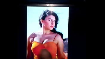 Preview 1 of Urine Miad - Hansika motwani Cum tribute 08