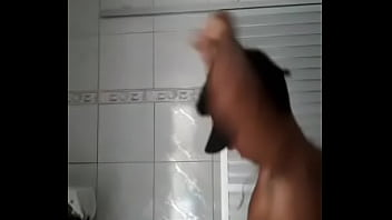 Preview 4 of Colombian Facesitting - novinho baiano delicioso dan&ccedil_ando batedeira