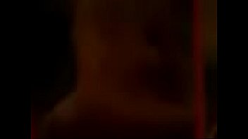 Preview 1 of Locating By Monoster - Pasando las p&aacute_ginas de una porno de 2008