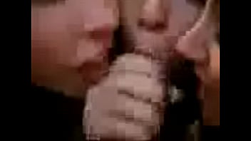 Preview 1 of Teen Sex Ziha Bogel - 3 ninfetas - chupanda - masturbando - punheta - gozada na b~1