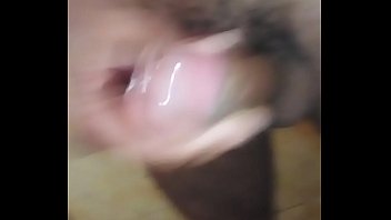 Preview 4 of Micelle Marsh - Soltando tudo no banheiro