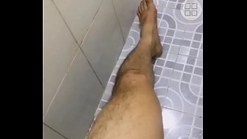 Preview 2 of Pilino Yuozz - Bắp đ&ugrave_i l&ocirc_ng l&aacute_  nh&igrave_n m&agrave_ th&egrave_m