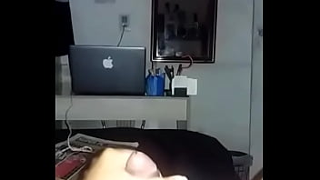 Preview 3 of Kira Reed Hardcore6 - Batendo punheta para o boy