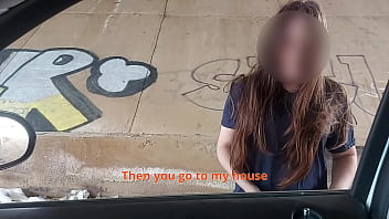 Preview 1 of 2 Boy 1 Girl Massage Sex - Viejo y jovencita putipobre! La ve bajo un puente recolectando basura y le ofrece dinero para follarla sin cond&oacute_n