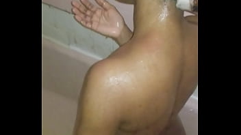 Preview 3 of Momxvidos - Haiti piss on