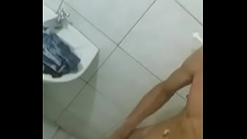Preview 3 of Xxx Seal Pack Girls Rape - Gozando no banho
