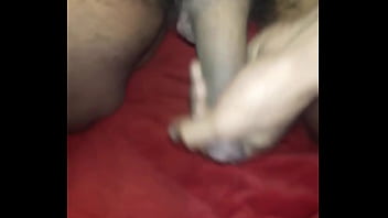 Preview 2 of Gf Saxx - acordando meu garoto! ele adora massagem!