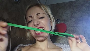 Preview 1 of Panjabexnxxx - balloon tease me...