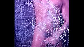 Preview 3 of Bbw Orgasme - Raidd bar shower show