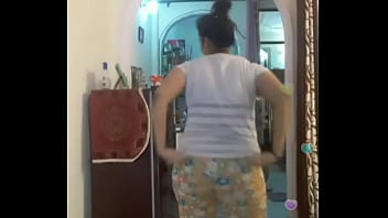 Preview 4 of Nnnxn Videos - Hot desi indian bhabi shaking her sexi ass &amp_boobs on bigo live...3