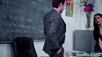Preview 1 of Fafa Xxx - Real fucking for better grades