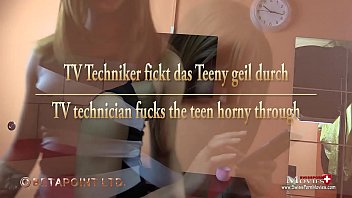 Preview 3 of Hot Malu Boobs Videos - TV Techniker fickt das Teeny geil durch - Carmela20 TR25