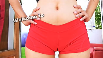 Preview 1 of Krisham Xxx Vidos Hd - BIG ASS Latina Working Out Sexy Cameltoe and Fisting at the End