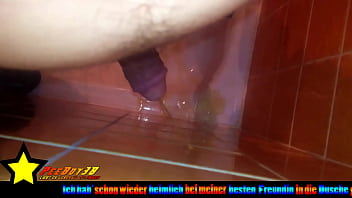 Preview 2 of Tu Par Hai Kiss Or Ka Song - schon wieder heimlich in die Dusche bei der besten Freundin gepisst :-D
