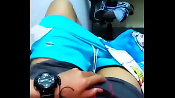 Preview 1 of 3 Men 1 Girl Fuck - Khoe h&agrave_ng chuẩn bị 3some