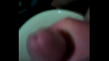 Preview 3 of Young Lady Squirt - received 855973214560381[1]
