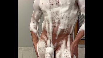 Preview 1 of Bola A - Defiant Again Bath Time
