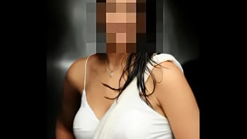 Preview 2 of Ginecolog Voyeur - తెలుగు దెంగుడు కథ వింటే కారిపోవాల్సిందే