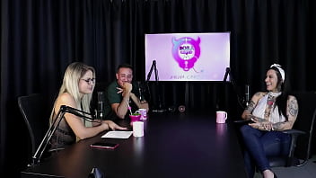 Preview 2 of Thaiteen Hd - Os atendimentos que faz com as duas namoradas,  n&atilde_o ia curtir fazer gang bang com desconhecidos,  e quando foi pro motel... - Lexi Mallet (SHEER/RED)