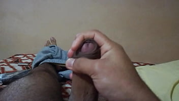 Preview 1 of Very Young Grils - Una rica paja venezolano