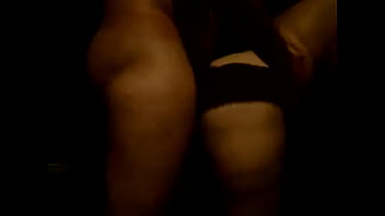 Preview 1 of Smal Breast Lesbian Teens - nise no banheiro com amigo