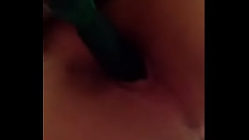 Preview 2 of Luca Thai Deepthroat - passivo da bunda branca e cu apertado enfiando chave no cu