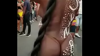 Preview 2 of Arab Bigboobs - uma preta &eacute_ uma preta n&eacute_ pai