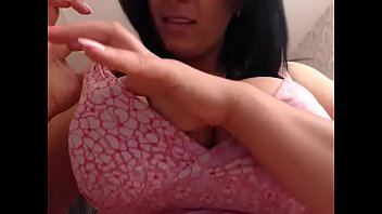 Preview 3 of Hd Sax Poron - Huge tits milf showing her wing pussy lips on cam