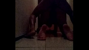 Preview 4 of Duck In Bis - tio fudendo com o novinho