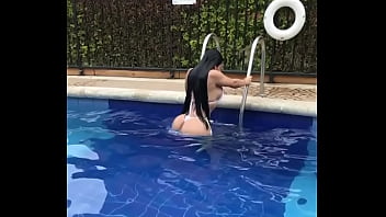 Preview 3 of Big Lok Big Girl - un culote delicioso