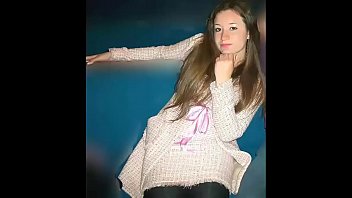 Preview 2 of Small Boygirls - rico culo de L