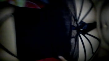 Preview 2 of Spy Camera Mom X Bf - Cojida a mi mujer quien gusta